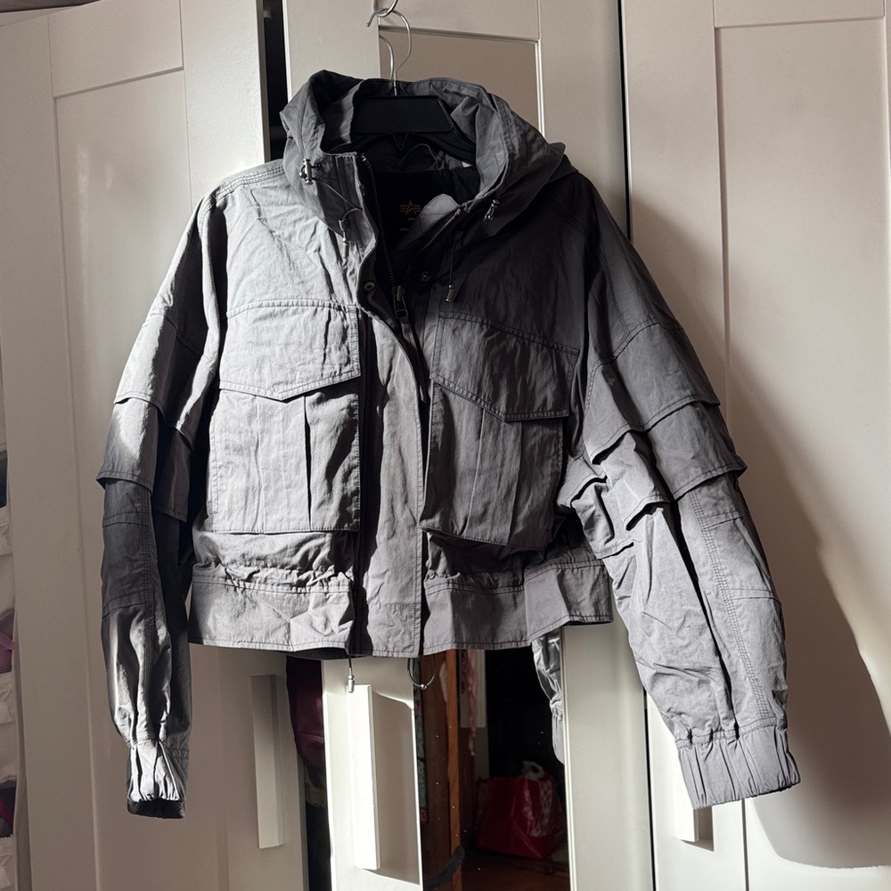 Alpha Industries Gray Women's cotton Jacket with water resistance